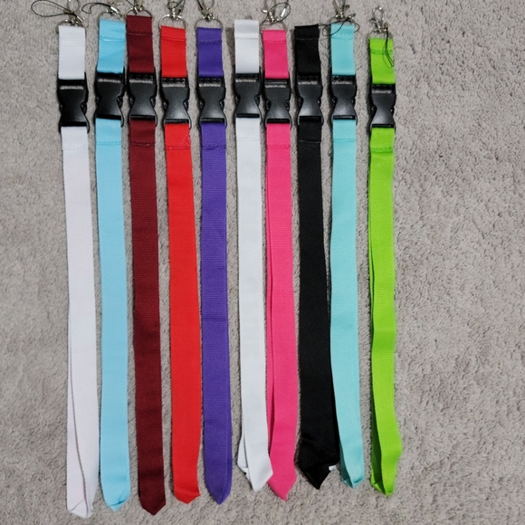 Victoria Secrer Landyard - Picture 2 of 2